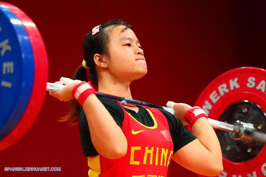 Halterofilia: China gana en categoría de 53 kilogramos de Campeonato Mundial