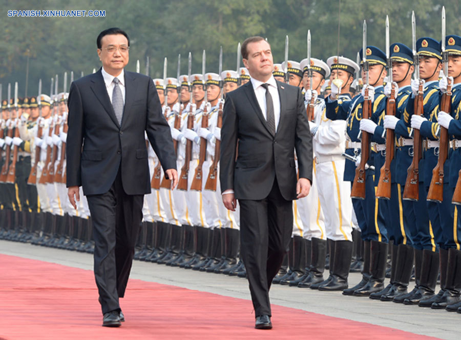 China y Rusia prometen cooperación más estrecha