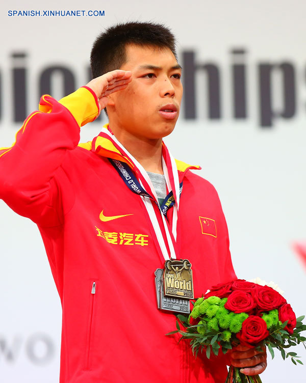 Halterofilia: Chino gana oro en categoría de 62 kilogramos en Campeonato Mundial