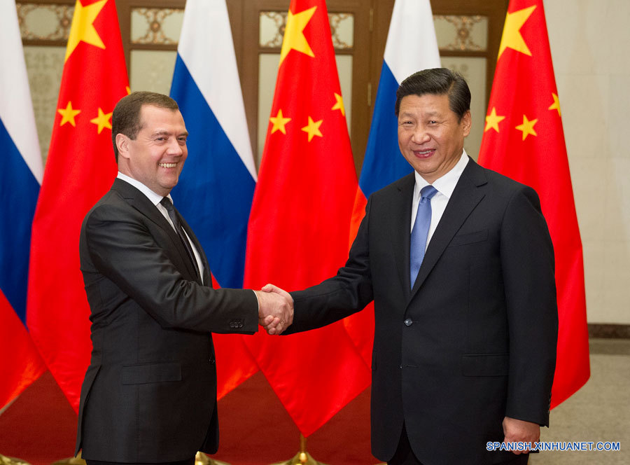 Presidente chino se reúne con primer ministro ruso