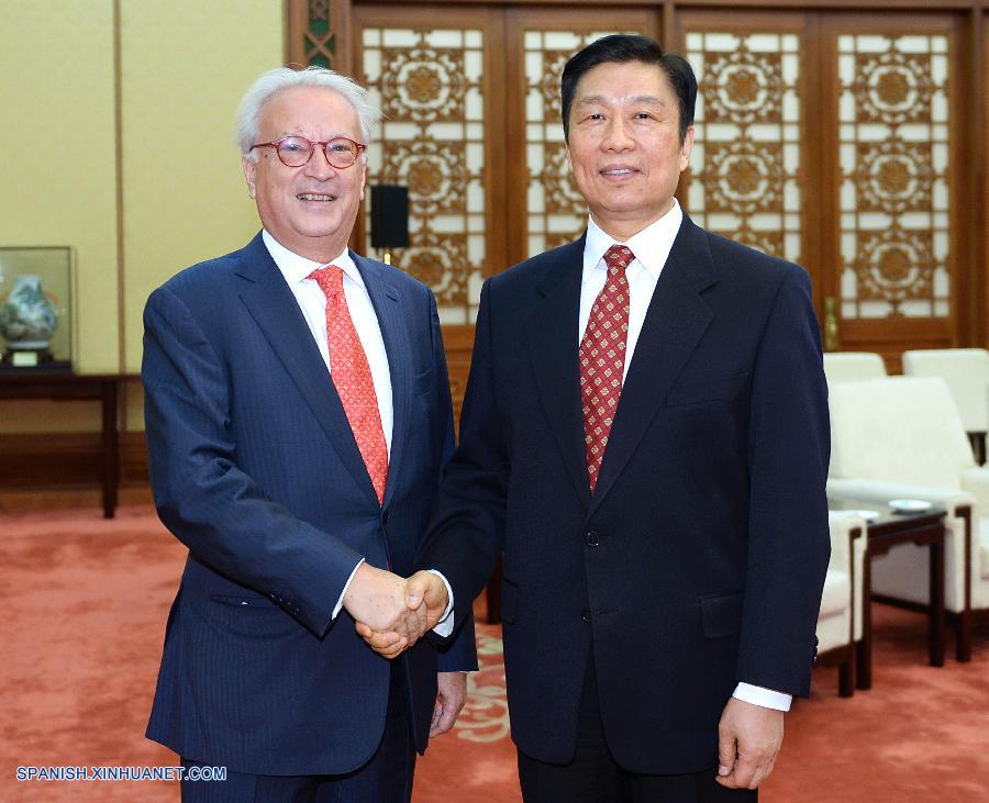 Vicepresidente chino se reúne con delegación parlamentaria europea