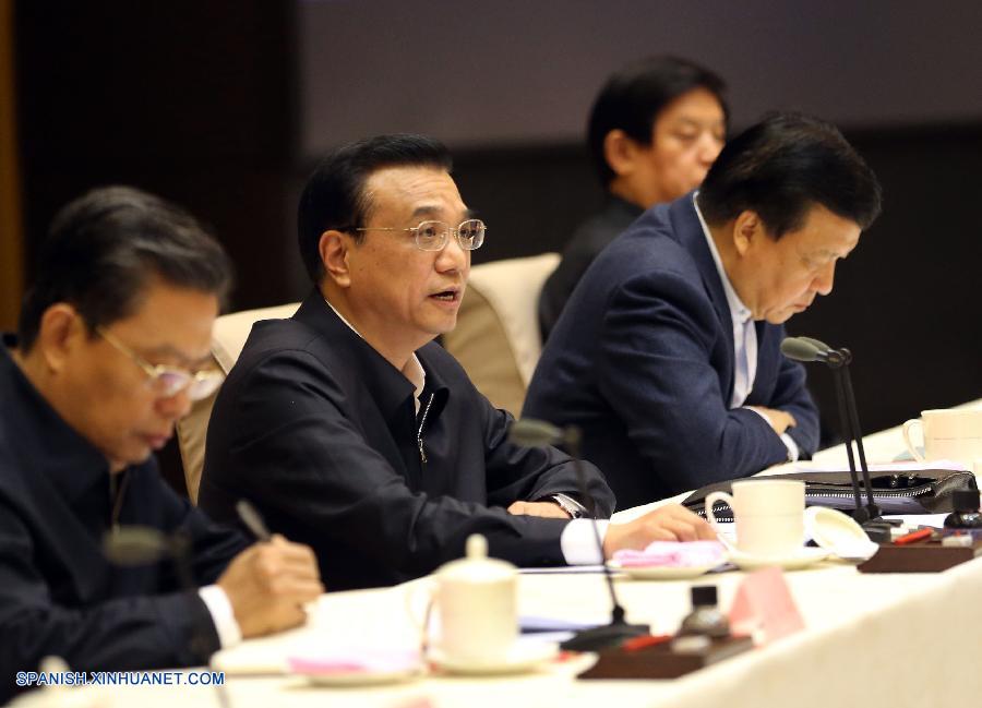 Primer chino pide esfuerzos unificados para reformas gubernamentales 