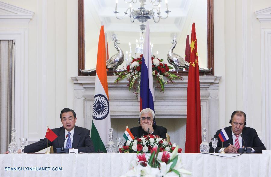 China, India y Rusia discuten sobre Siria y Afganistán
