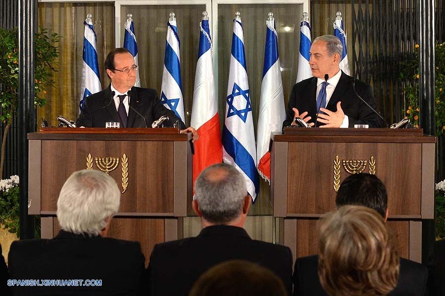 Presidente francés pide a Israel detener construcción de asentamientos