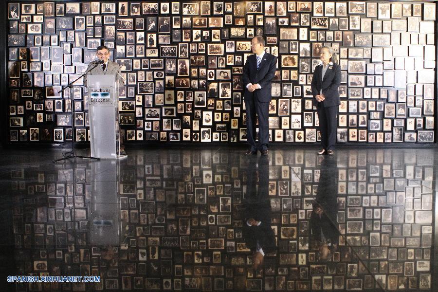 Jefe de ONU visita Auschwitz en Polonia