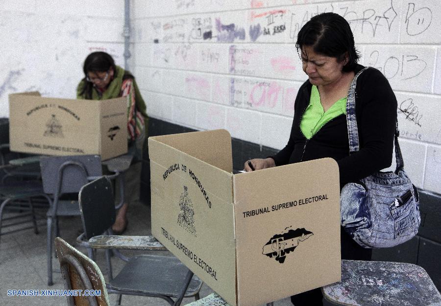Cierran mesas de votación para elecciones en Honduras