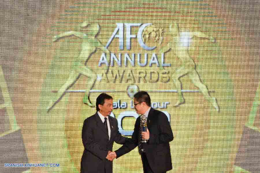 Goleador de Guangzhou, Muriqui, gana Jugador Extranjero del Año de AFC