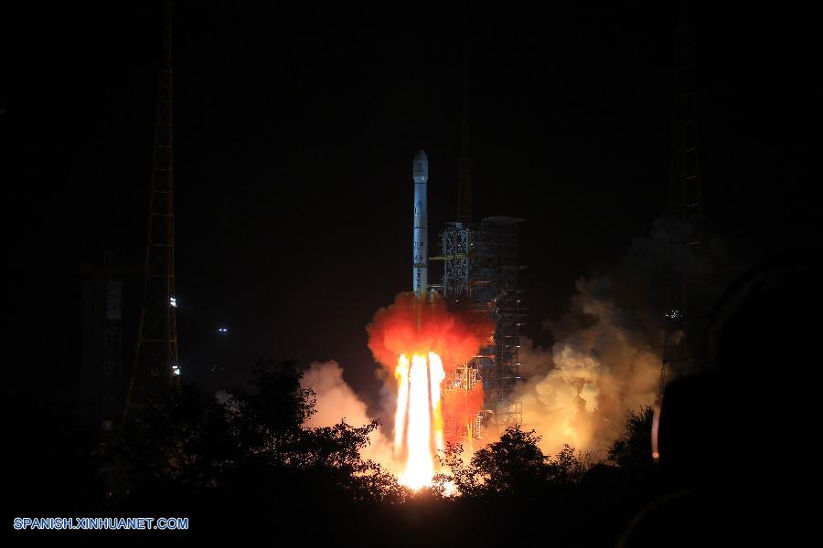 Sonda lunar de China entra en órbita de transferencia terrestre-lunar