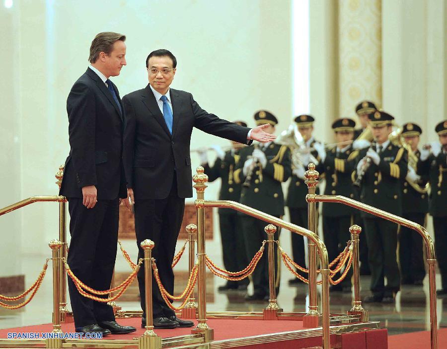 Premier chino se reúne con su homólogo británico Cameron