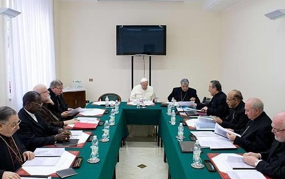 El Papa crea una comisión internacional para prevenir la pederastia