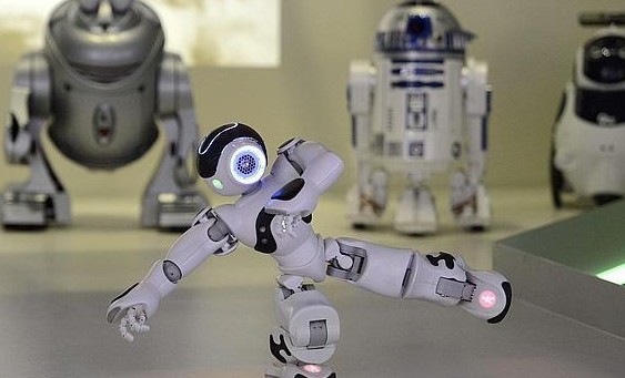 Google se lanza a fabricar robot