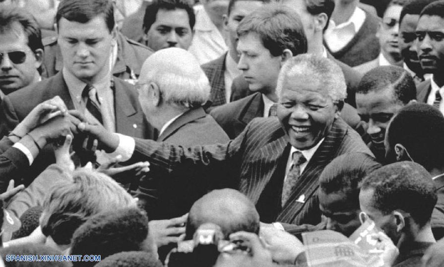 En imágenes: Nelson Mandela muere a los 95 años de edad (4)