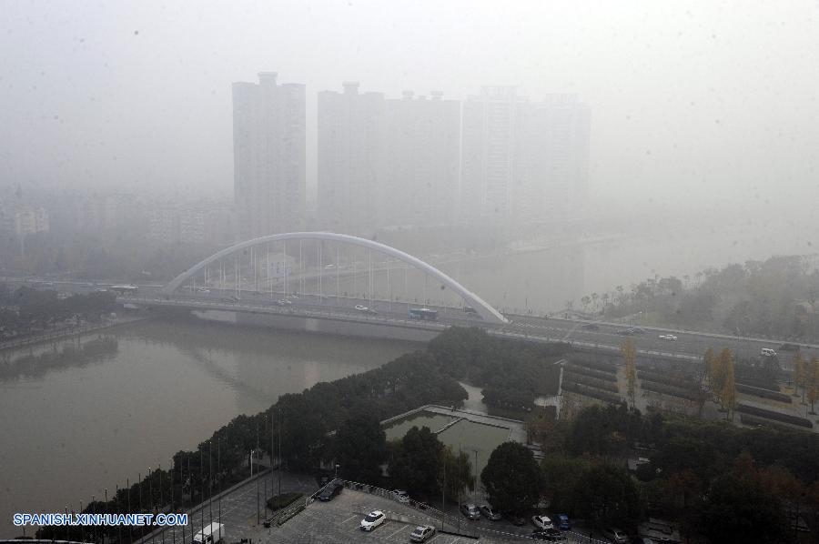 Enfoque de China: Neblina sigue envolviendo este y norte de China