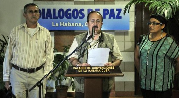 La guerrilla de las FARC declara un alto el fuego unilateral de 30 días
