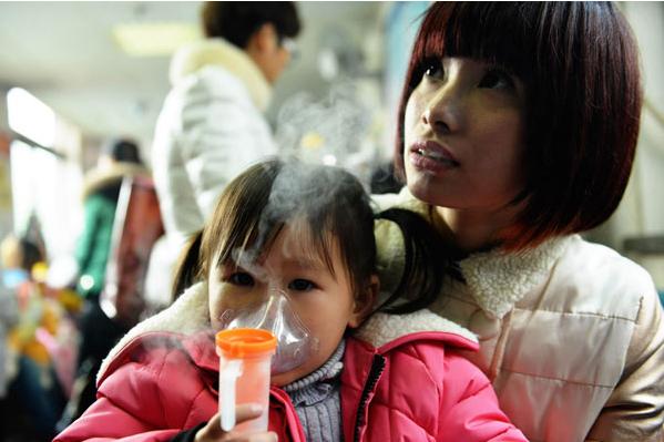 Niños del este de China sufren la contaminación
