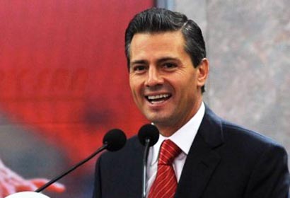 Presidente mexicano felicita a senadores por aprobar reforma energética