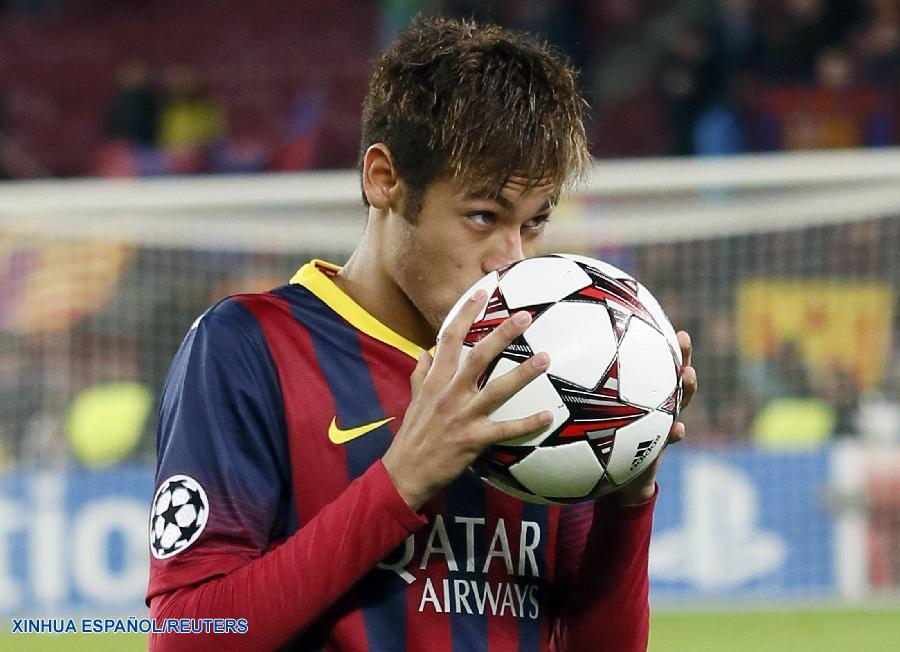 Fútbol: Neymar hace olvidar a Messi en paliza de Barcelona 6-1 al Celtic