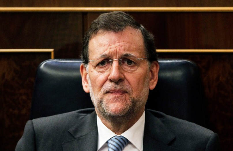 Gobierno y oposición españoles rechazan referéndum catalán para 2014