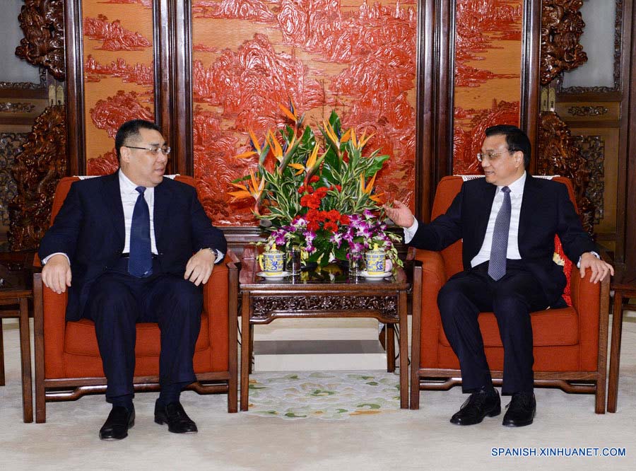 Premier Li apoya a administración de Macao