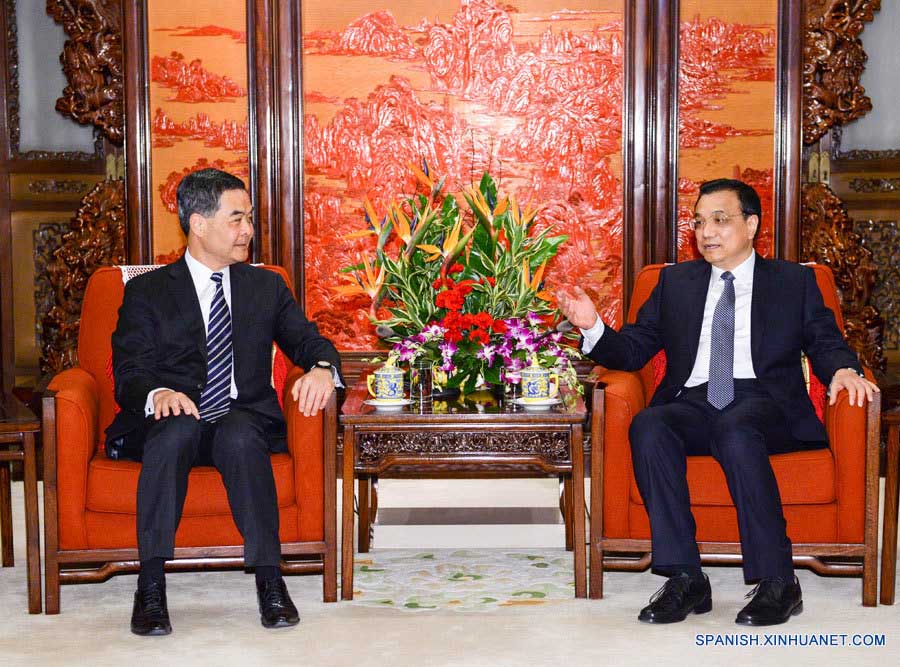 Primer ministro chino reitera apoyo a Hong Kong