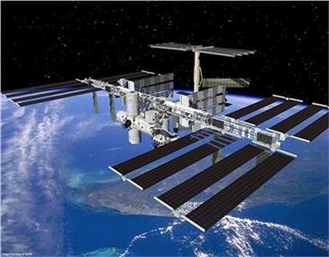 NASA planea caminatas espaciales para reparar sistema de enfriamiento de EEI
