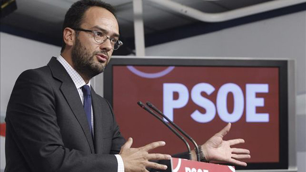 PSOE pide a fiscal indagar si hubo tráfico de influencias entre Aznar y Blesa