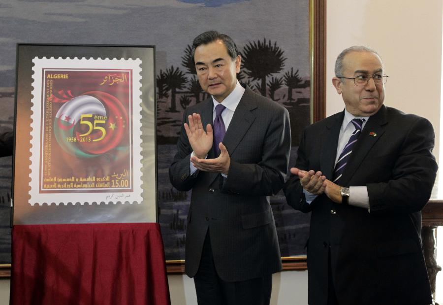 China y Argelia acelerarán preparativos para promoción de lazos bilaterales