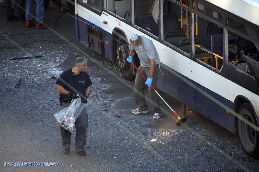 Estalla bomba en autobús en Tel Aviv