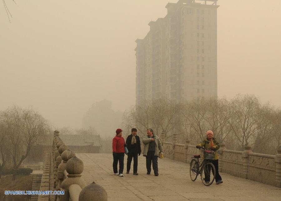 Niebla afecta centro y oriente de China