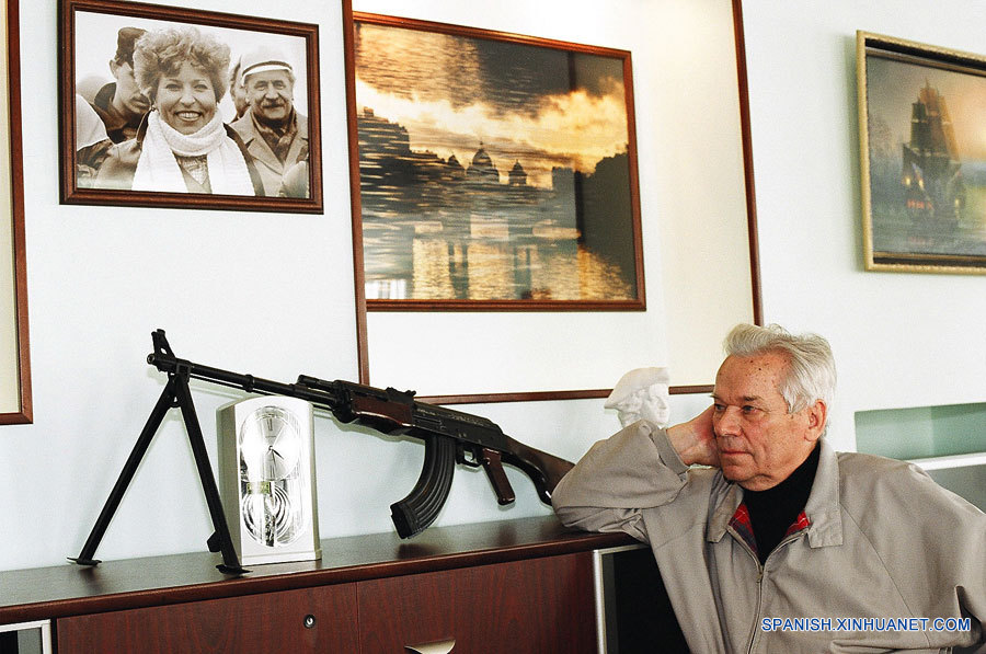Inventor de AK-47 muere a edad de 94 años