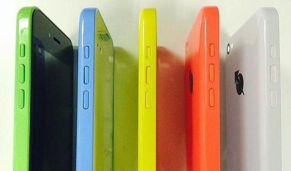 Japón inventa la copia del iPhone 5C, el ioPhone