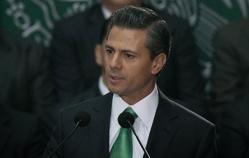 Presidente Peña desea a mexicanos "paz, salud y felicidad"
