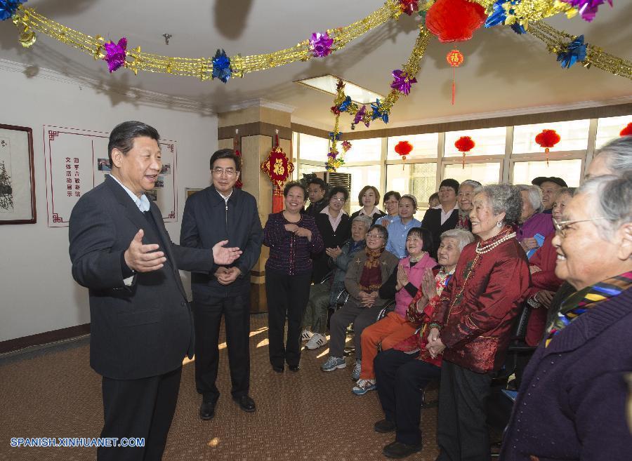 Presidente chino extiende saludos cordiales a ancianos y personal de primera línea  5