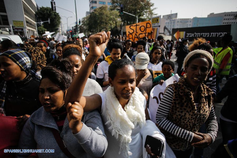 Africanos buscadores de asilo protestan en Tel Aviv por políticas israelíes en su contra