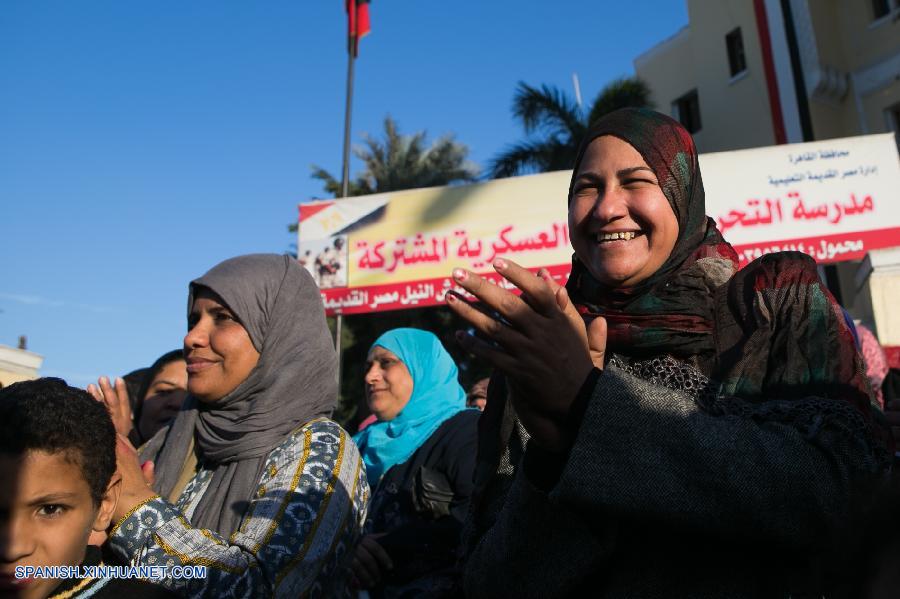 Inicia conteo de votos de referendo sobre nueva constitución egipcia