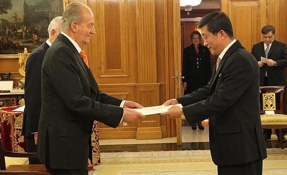 El Rey de España recibe las primeras Cartas Credenciales de Corea del Norte