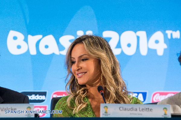 Fútbol: Jennifer Lopez, Pitbull y Cláudia Leitte cantarán tema del Mundial  7