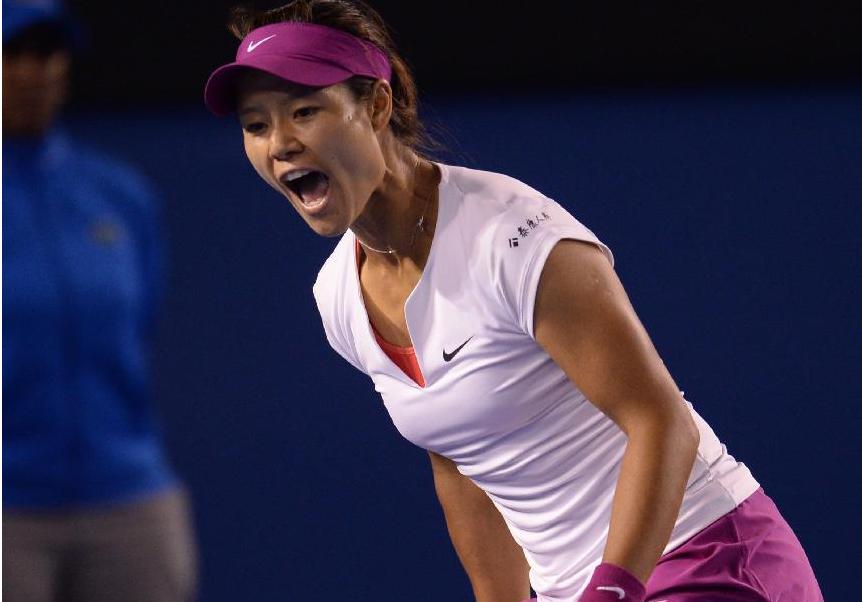 Li Na derrota a Cibulkova y logra por fin su sueño australiano (8)