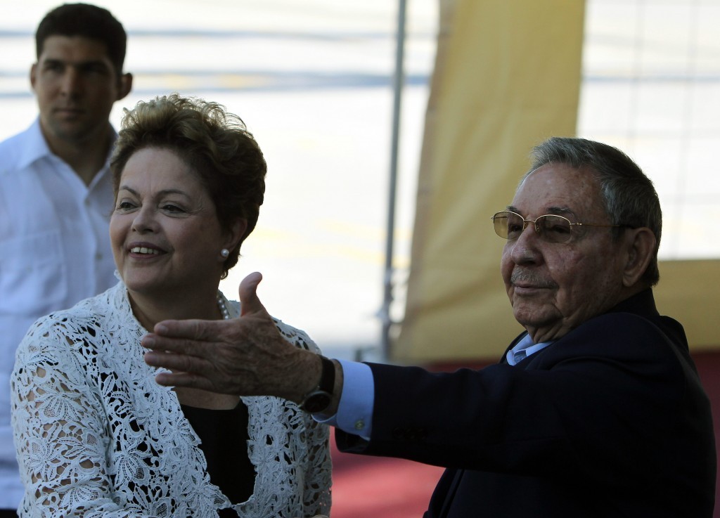 Recibe Fidel Castro a la presidenta de Brasil