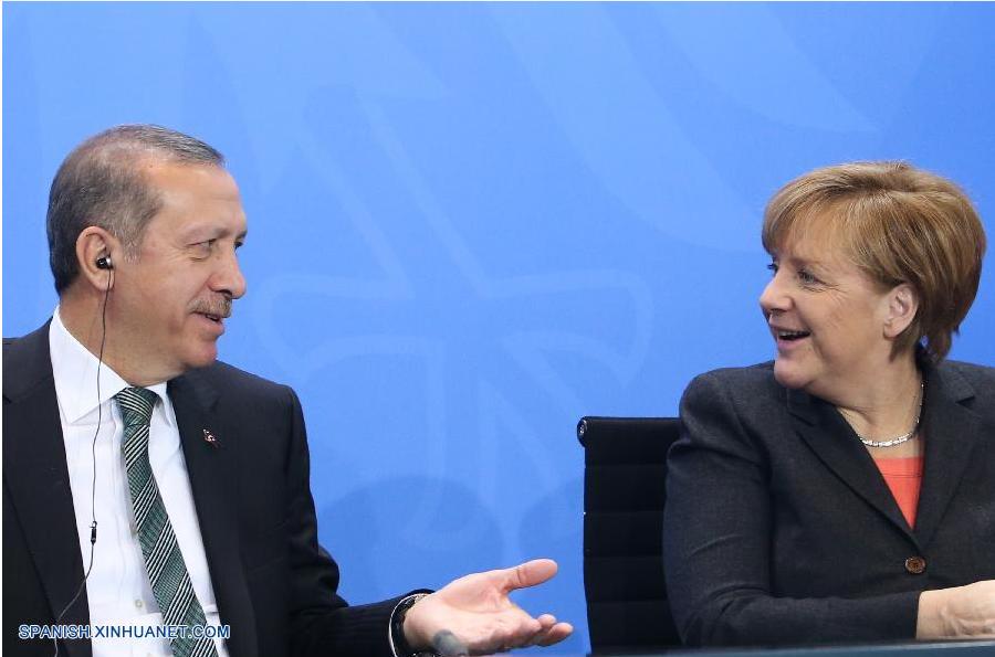 Merkel es escéptica respecto a acceso de Turquía a UE