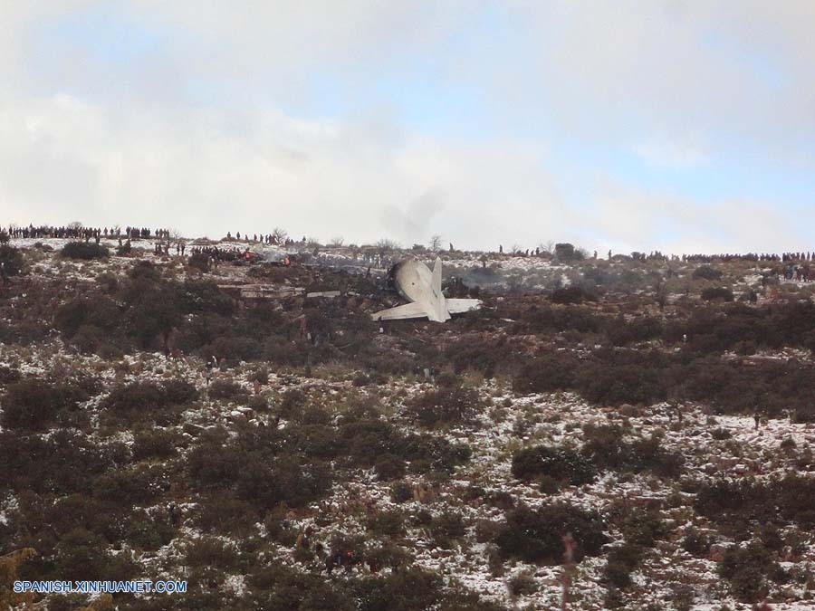 Accidente de avión militar en este de Argelia deja 53 muertos