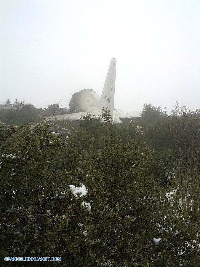 Accidente de avión militar en este de Argelia deja 53 muertos