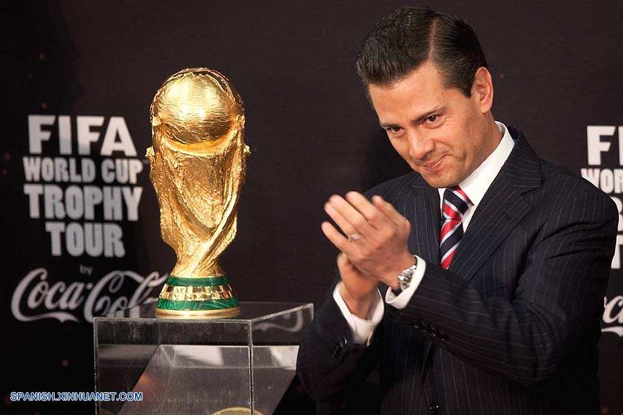Fútbol: Presidente de México dice que se tiene una gran selección
