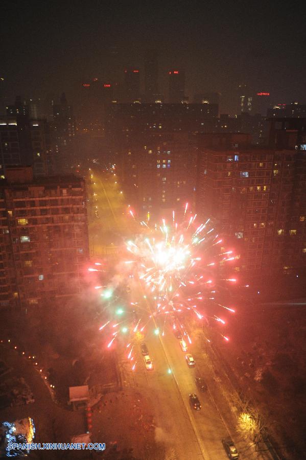 Fuegos artificiales en China agravan contaminación de aire