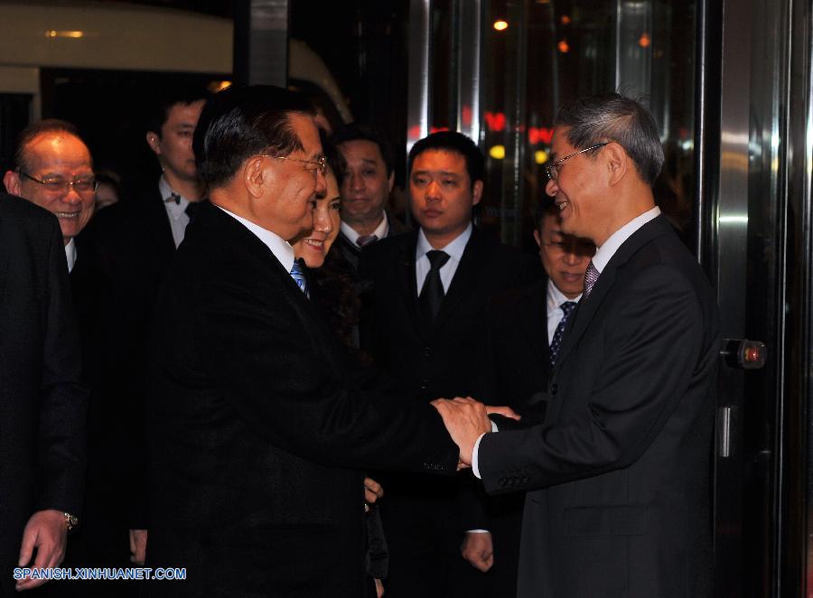 Presidente honorario de KMT llega a Beijing
