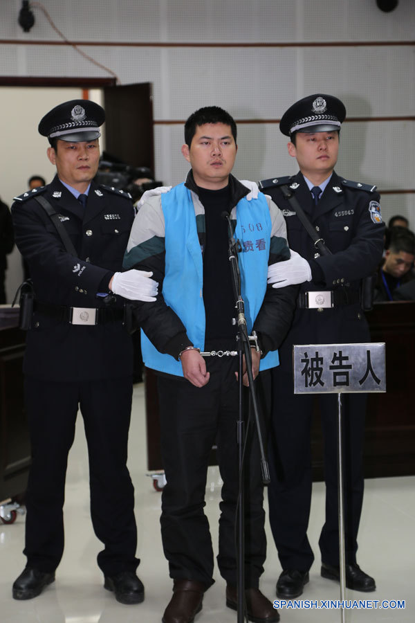 Sentenciado a pena capital policía por asesinato de embarazada en sur de China