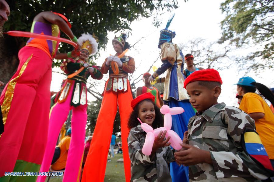 Gobierno de Maduro destaca "alegría y paz" en carnavales de Venezuela