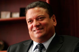 Candidato oficialista de C. Rica deja carrera presidencial