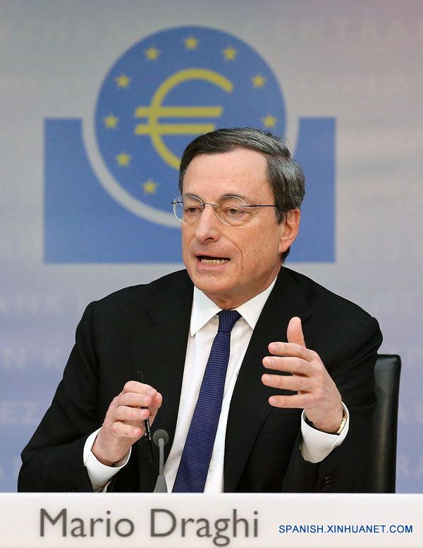 BCE deja tasas de interés sin cambio pese a baja inflación