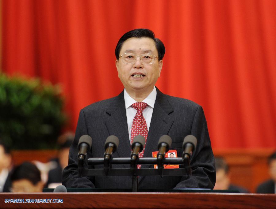 Máximo legislador chino presenta informe de trabajo del Comité Permanente de APN 